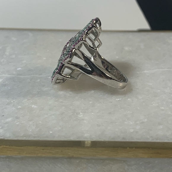 Lotus Ring! - Picture 3 of 11
